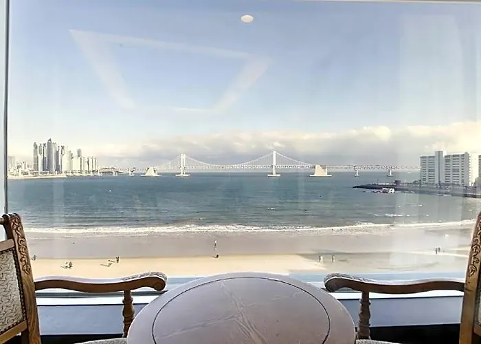 Bridge Hotel Busan